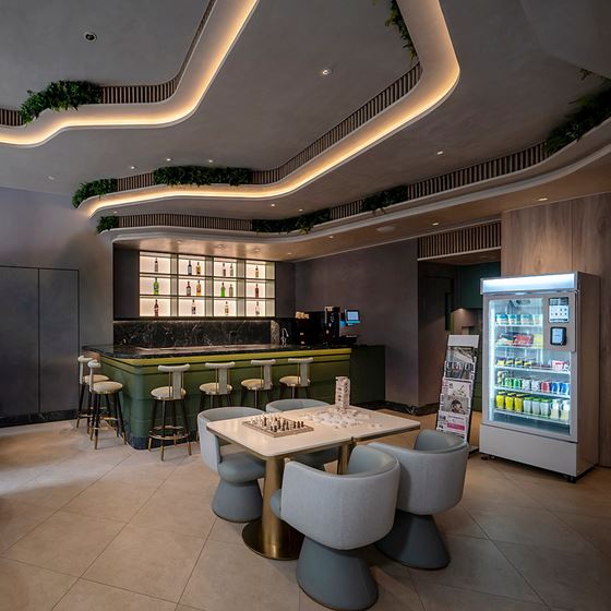 連接 - 香港麗富酒店