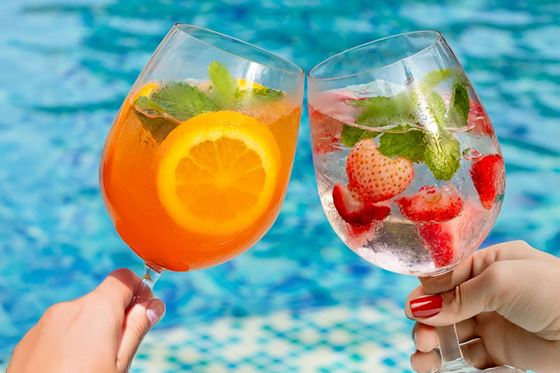 Happy Hour at THIRST & BEACH BAR - 蘇梅遨舍查汶度假酒店