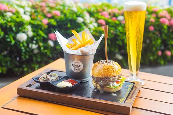 60th anniversary - Truffle Burger Set  - 蘇梅遨舍查汶度假酒店