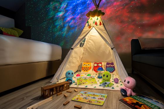 In-Room Camping Fun - 布吉遨舍度假酒店